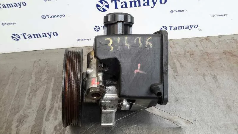 Bomba Direccion para Mercedes-Benz Sprinter 02.00 -> Caja Cerrada