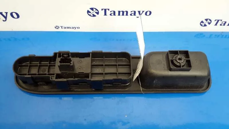 Mando Elevalunas Delantero Derecho para Peugeot 307 (S1)