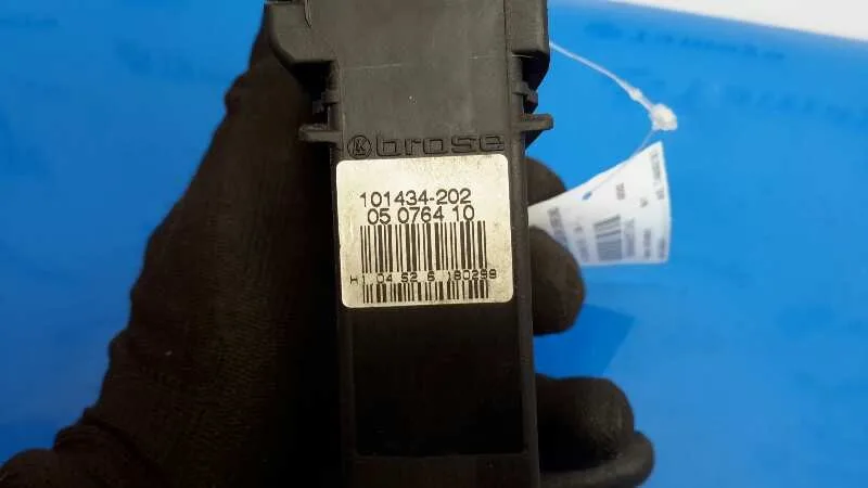 Motor Elevalunas Delantero Derecho para Seat Toledo (1M2)