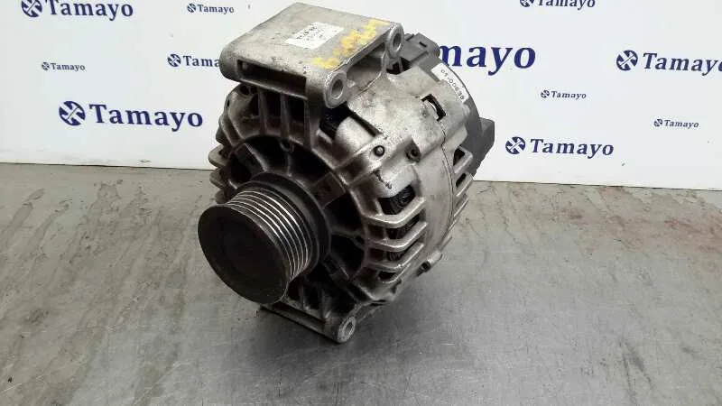 Alternador para Audi A4 Avant (8E)