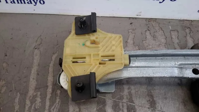 Elevalunas Trasero Izquierdo para Renault Clio Iv