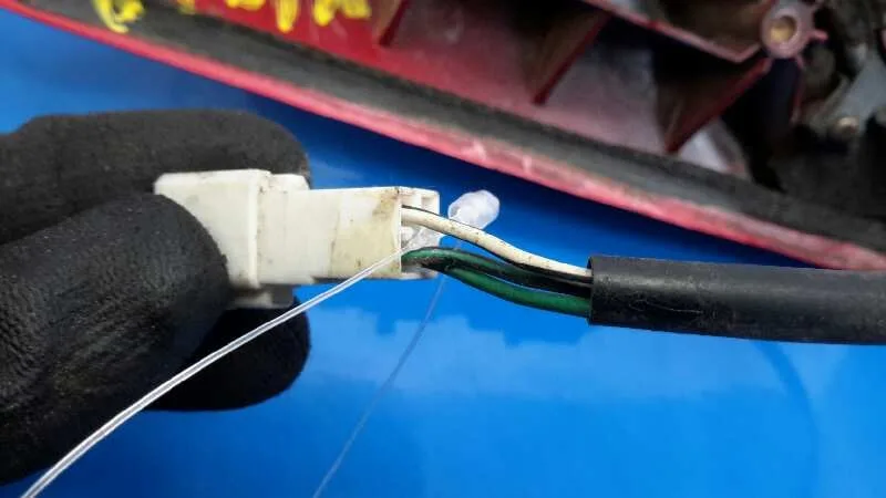 Retrovisor Derecho para Mazda Mx-3 (Ec)