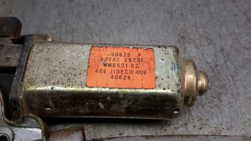 Elevalunas Trasero Izquierdo para Nissan Pick-Up (D22)