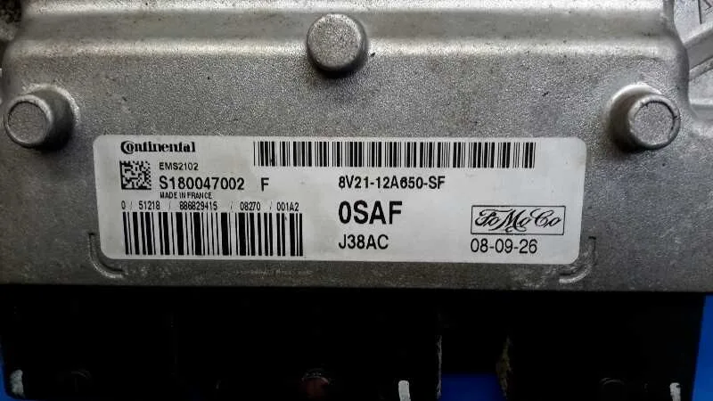 Centralita Motor Uce para Ford Fiesta (Cb1)