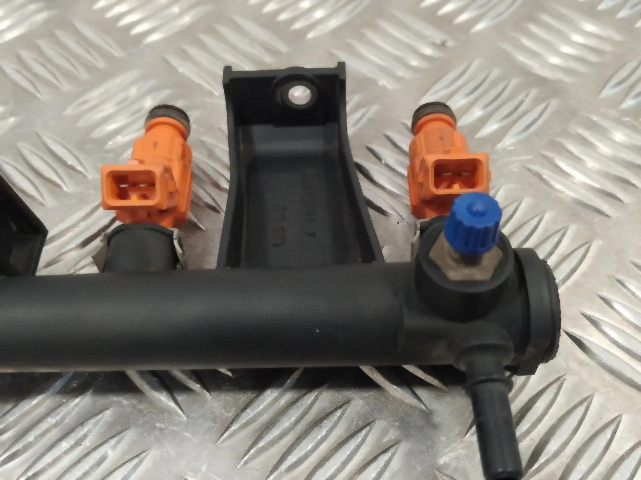 Rampa Inyectora para Peugeot 206 Cc