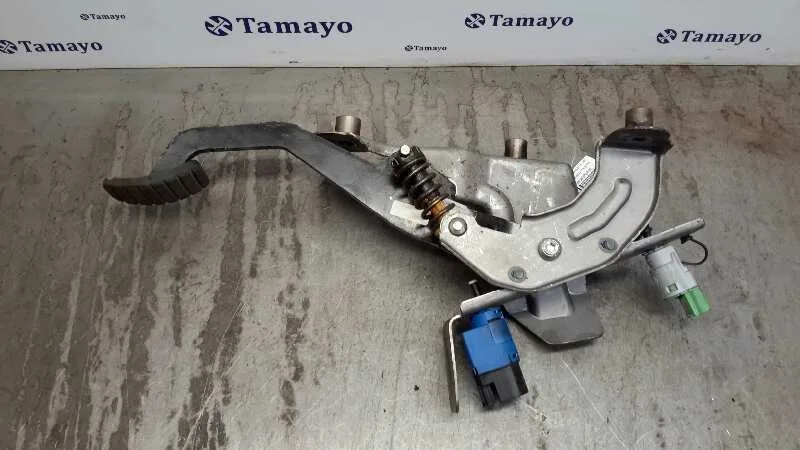 Pedal Embrague para Renault Clio Iv