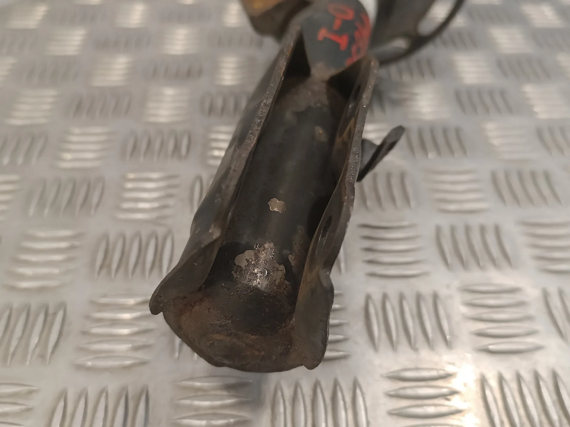 Amortiguador Delantero Izquierdo para Honda Jazz (Gd1/5)