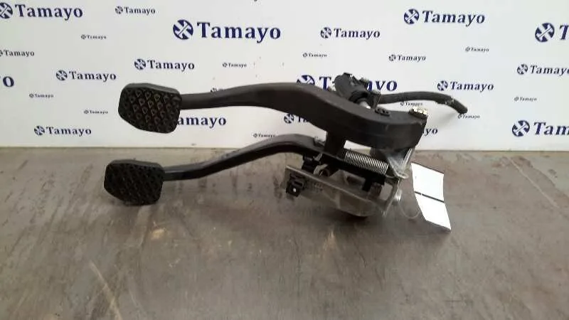 Pedal Freno para Bmw Serie 1 Berlina (E81/E87)