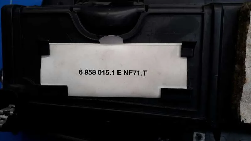 Guantera para Bmw Serie 1 Berlina (E81/E87)