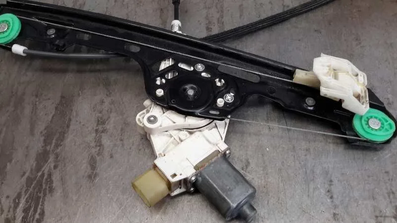 Elevalunas Delantero Izquierdo para Bmw Serie 1 Berlina (E81/E87)