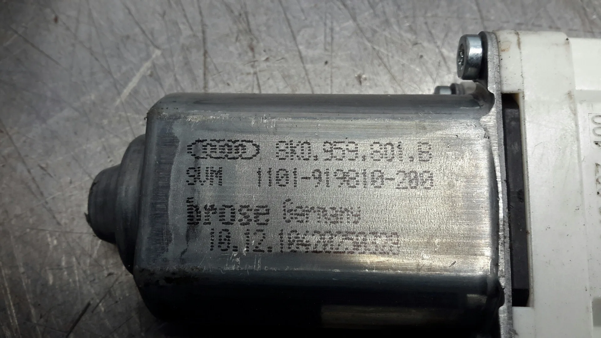Elevalunas Delantero Izquierdo para Audi Q5 (8R)