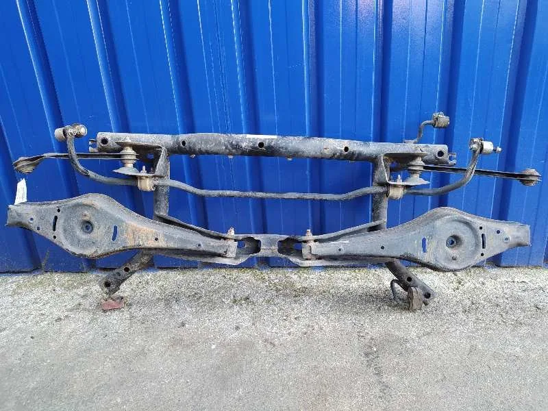 Puente Trasero para Volkswagen Golf Vi (5K1)
