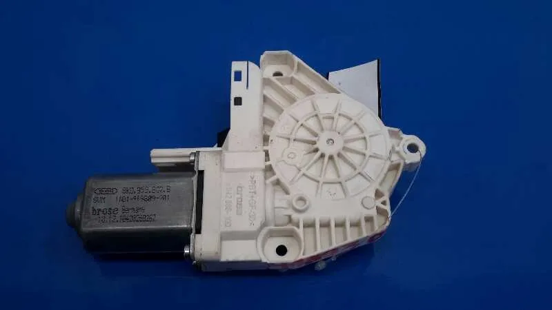 Motor Elevalunas Delantero Derecho para Audi Q5 (8R)