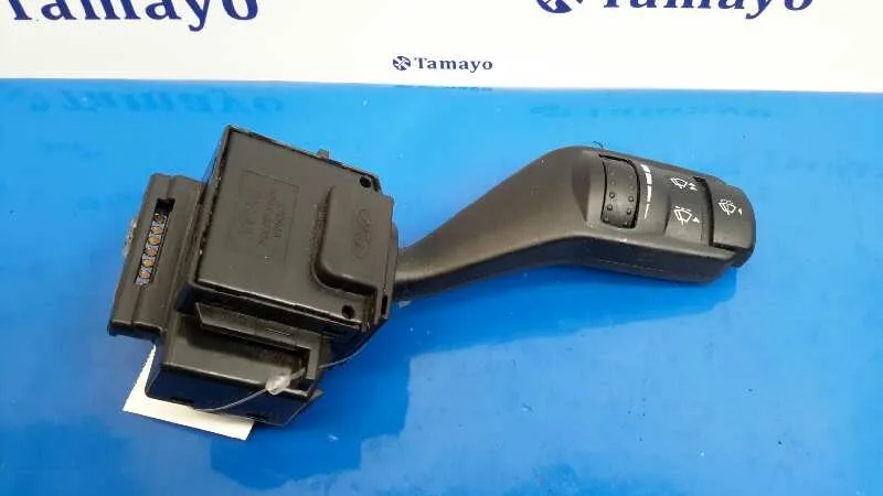 Mando Limpia para Ford Focus Berlina (Cap)