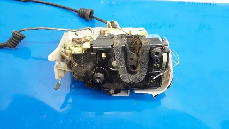 Cerradura Puerta Delantera Izquierda para Volkswagen Polo (9N1)
