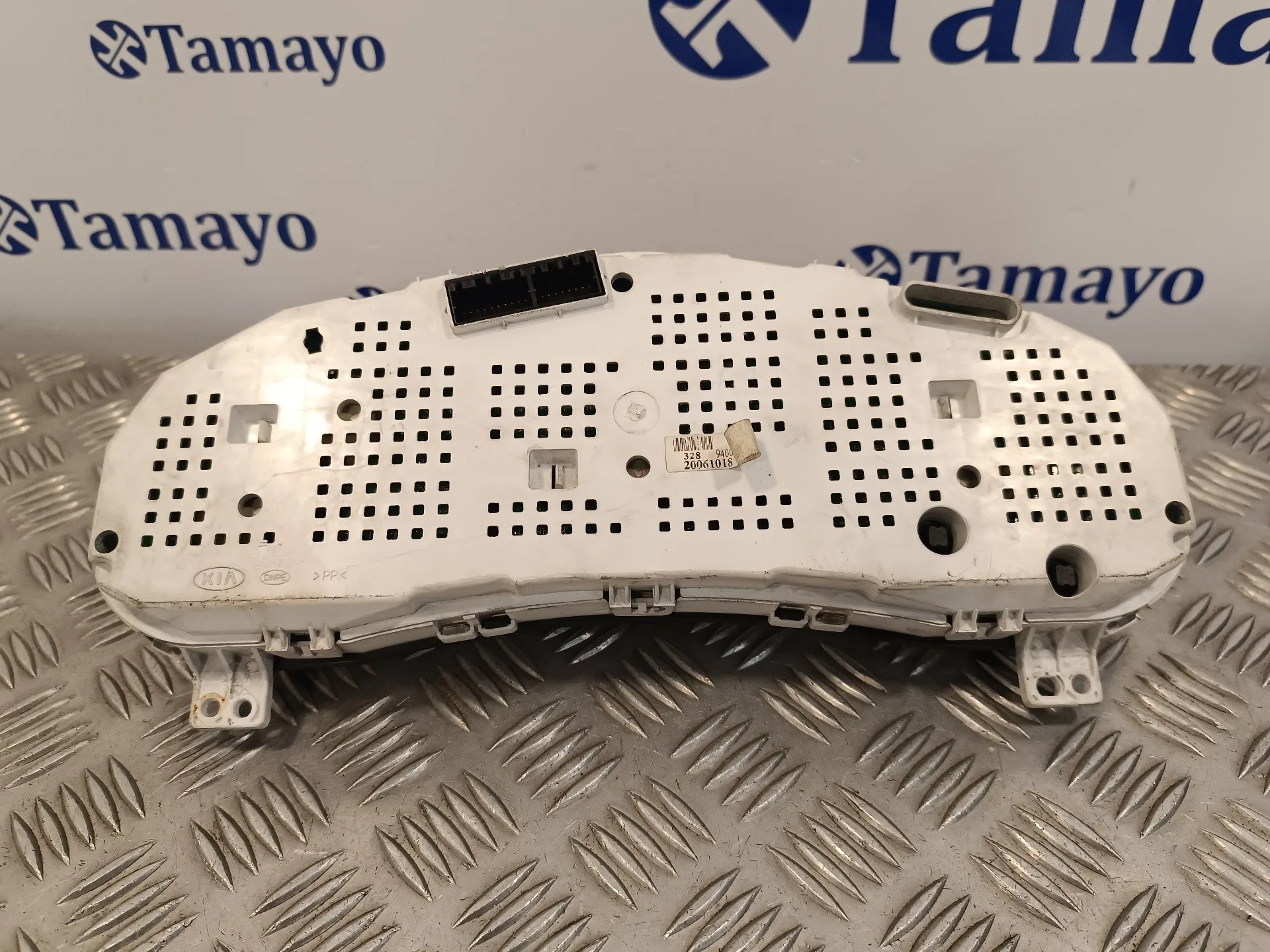 Cuadro Instrumentos para Kia Carnival