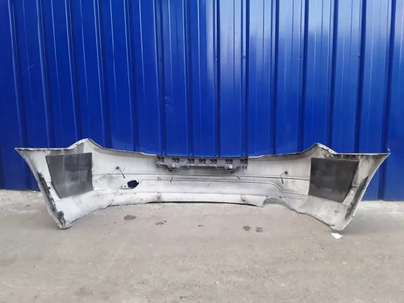 Paragolpes Trasero para Mercedes-Benz Clase C (W204) Berlina