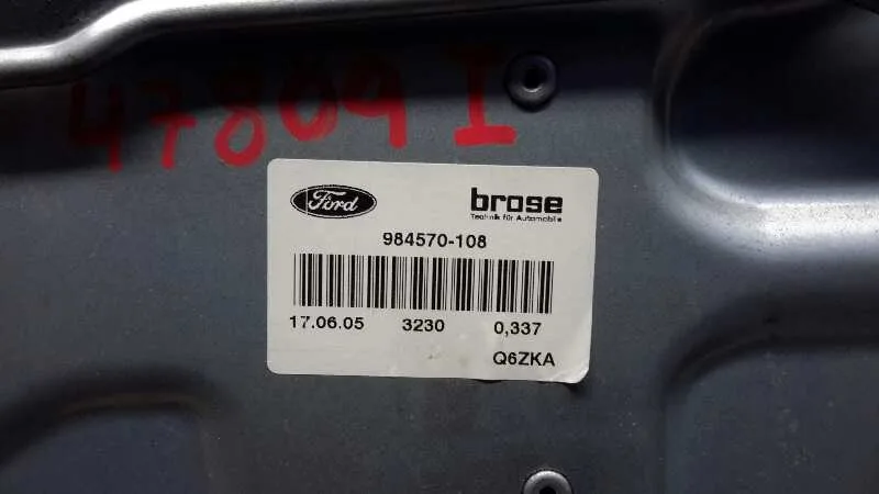 Elevalunas Delantero Izquierdo para Ford Focus Berlina (Cap)