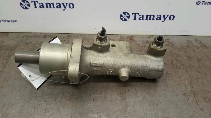 Bomba Freno para Ford Focus Berlina (Cap)