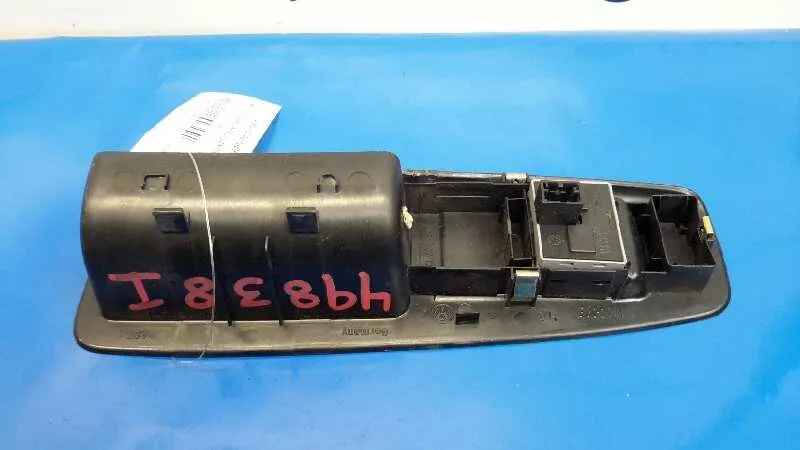 Mando Elevalunas Delantero Izquierdo para Volkswagen Polo (9N1)