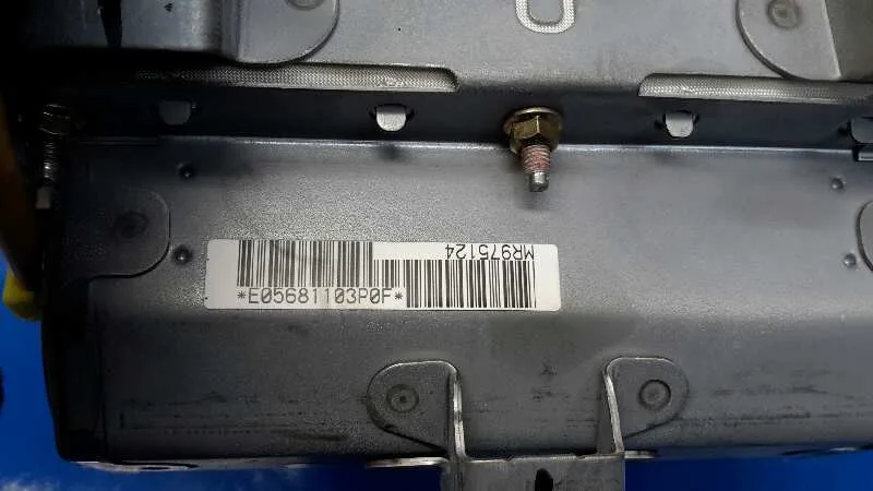 Airbag Delantero Derecho para Mitsubishi Outlander (Cu0W)
