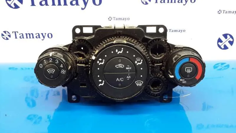 Mando Calefaccion / Aire Acondicionado para Ford Fiesta (Ccn)