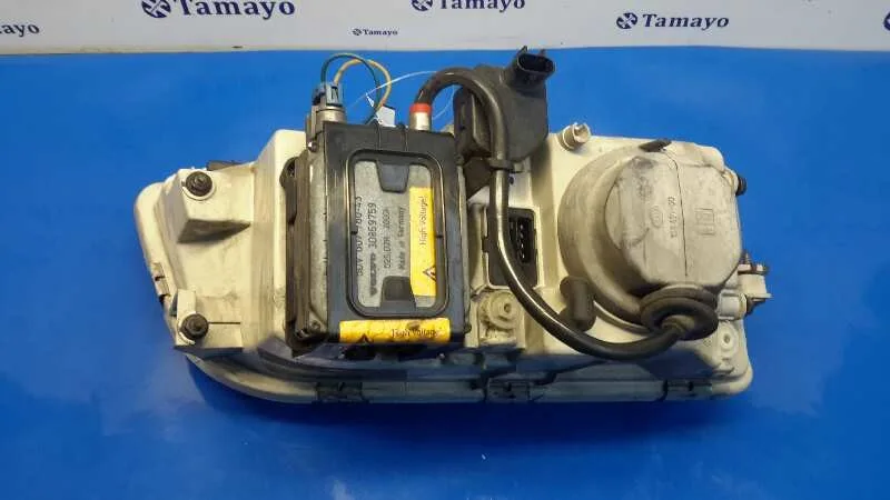 Faro Izquierdo para Volvo V40 Familiar