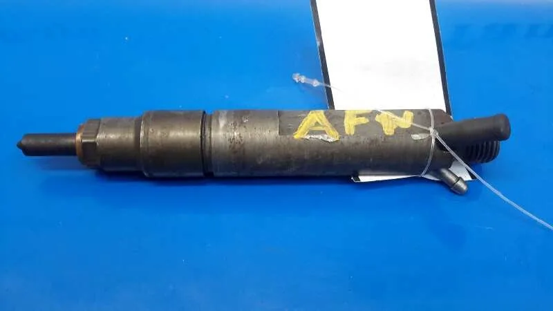 Inyector para Volkswagen Polo Classic (6V2)