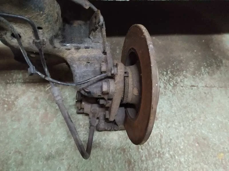 Puente Trasero para Peugeot 208