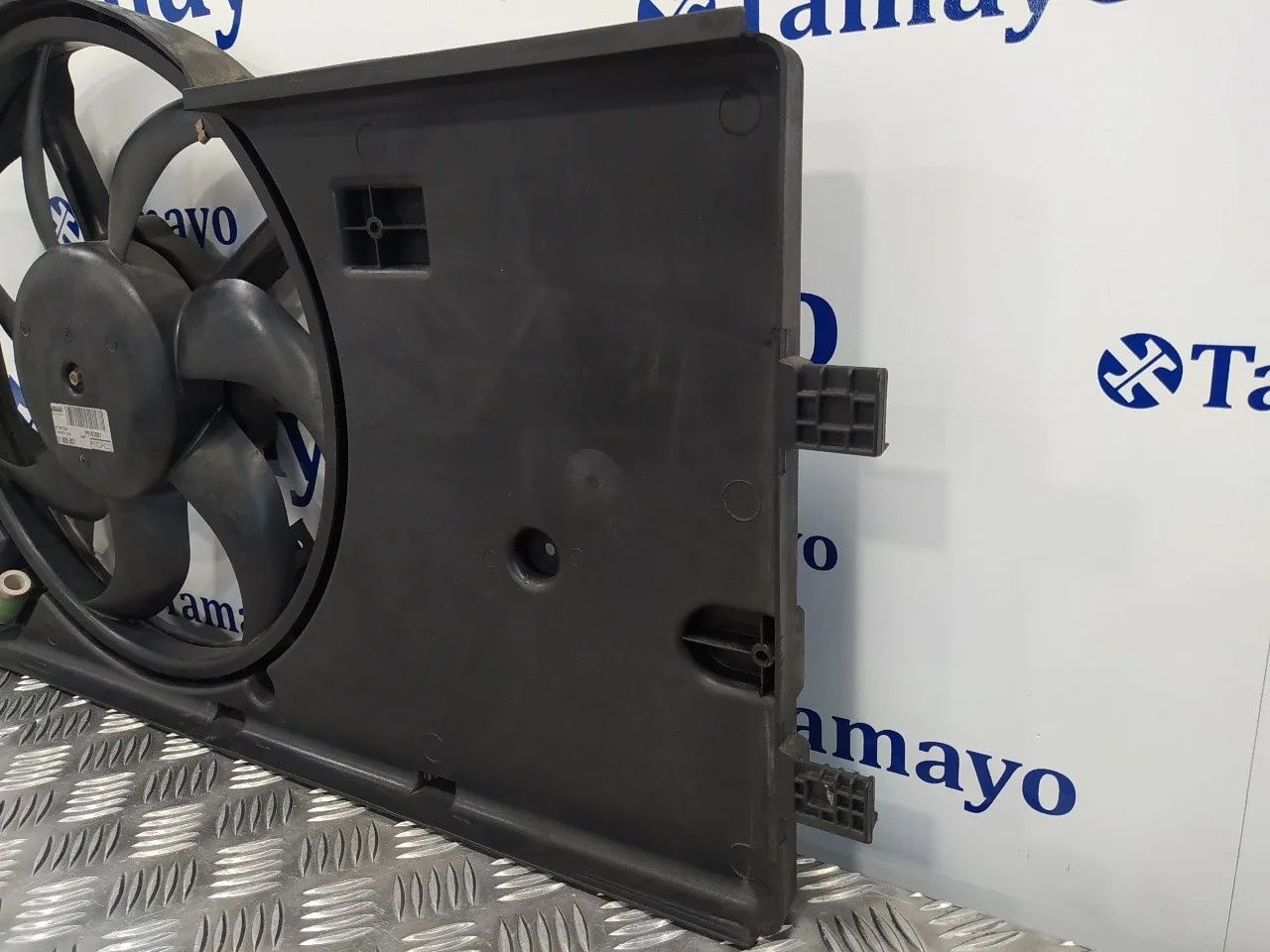 Electroventilador para Peugeot Bipper