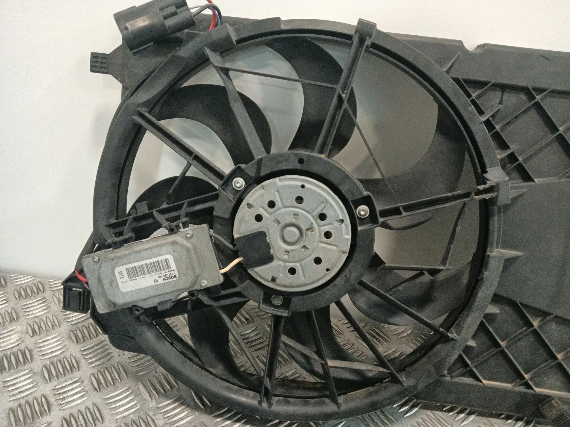 Electroventilador para Volvo V50 Familiar