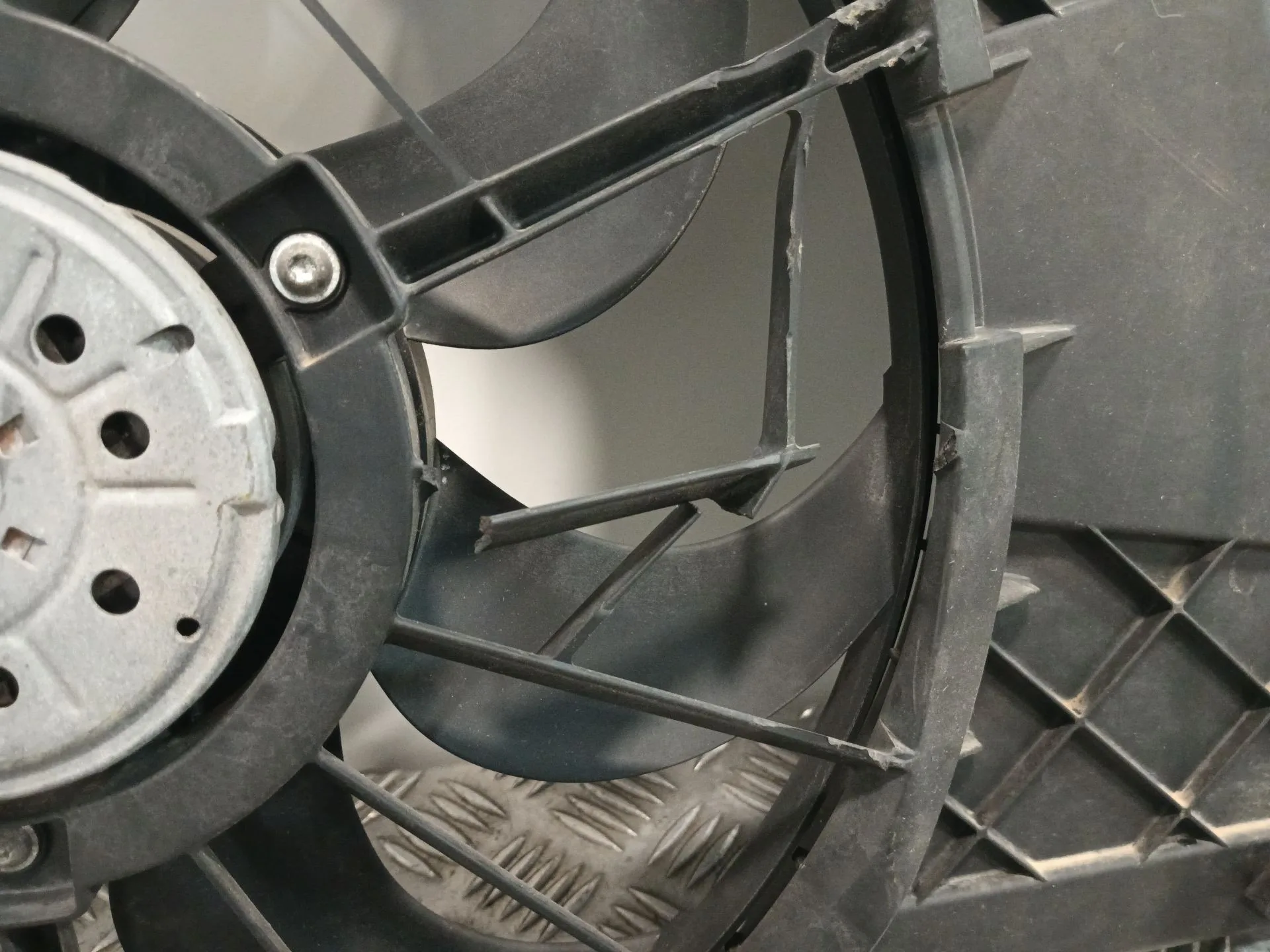 Electroventilador para Volvo V50 Familiar