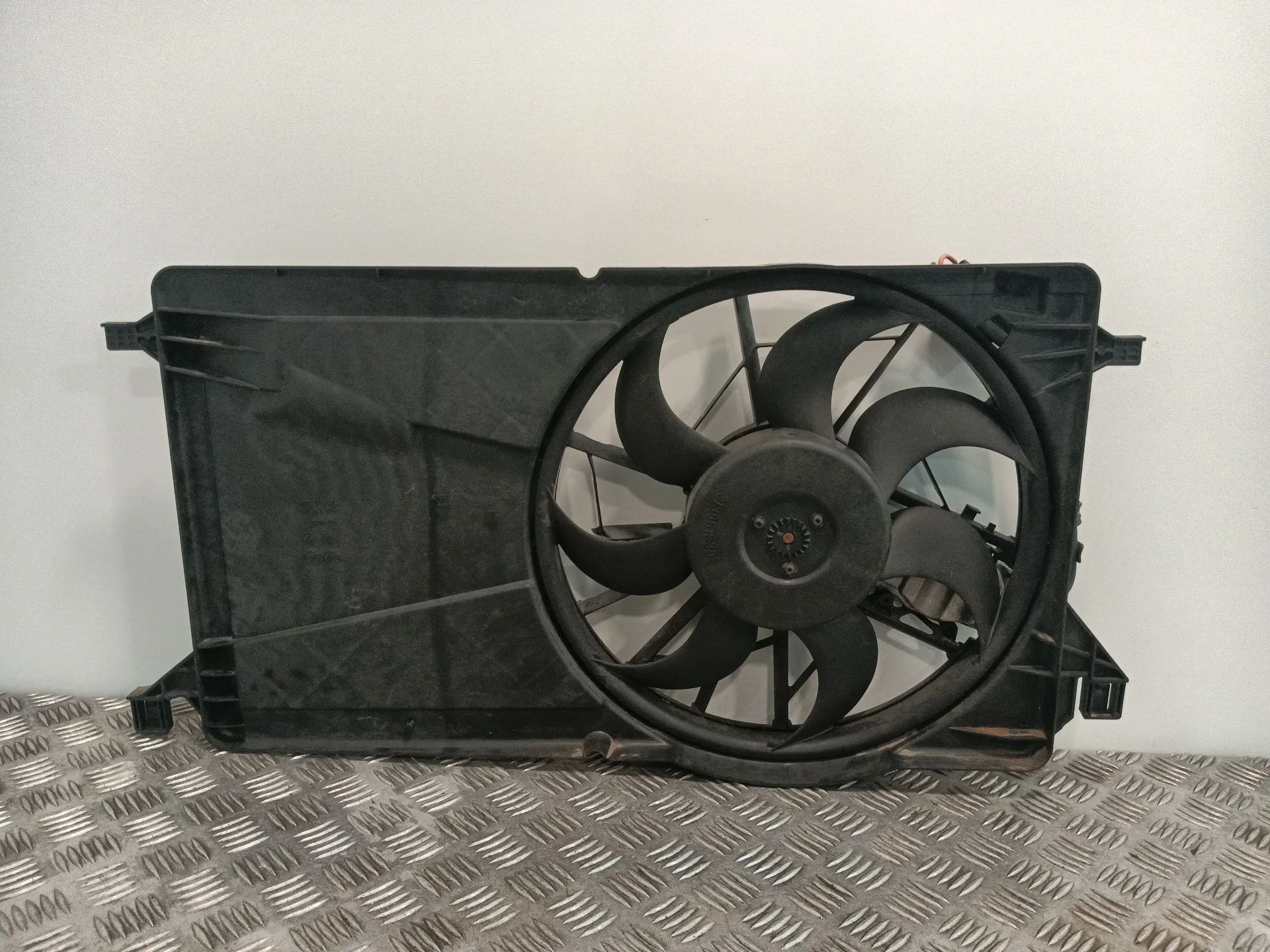 Electroventilador para Volvo V50 Familiar