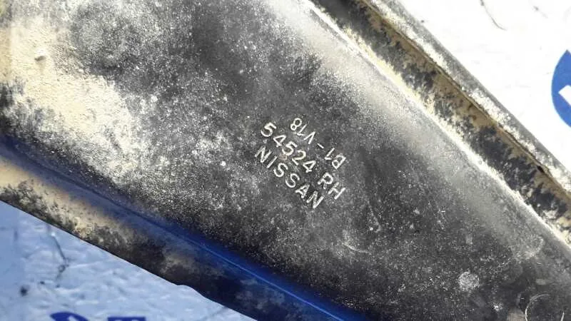 Brazo Suspension Superior Delantero Derecho para Nissan Navara Pick-Up (D40M)