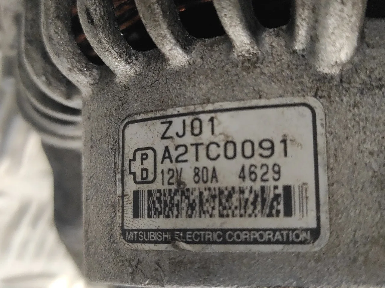 Alternador para Mazda 3 Berlina (Bk)