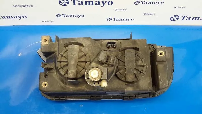 Faro Derecho para Volvo Serie 850