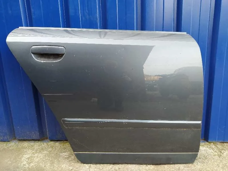 Puerta Trasera Derecha para Audi A4 Berlina (8E)