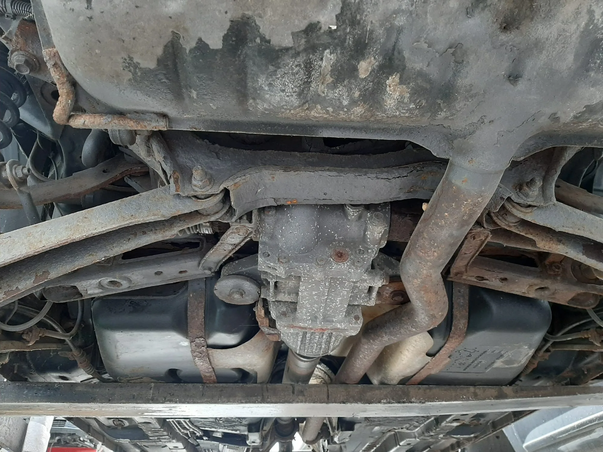 Puente Trasero para Chrysler Jeep Compass