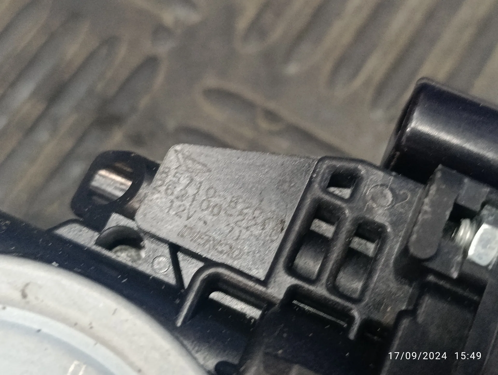 Elevalunas Delantero Derecho para Subaru Justy J13