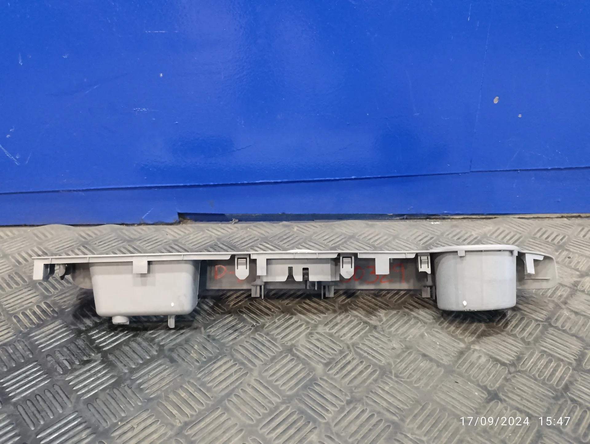 Mando Elevalunas Delantero Derecho para Subaru Justy J13