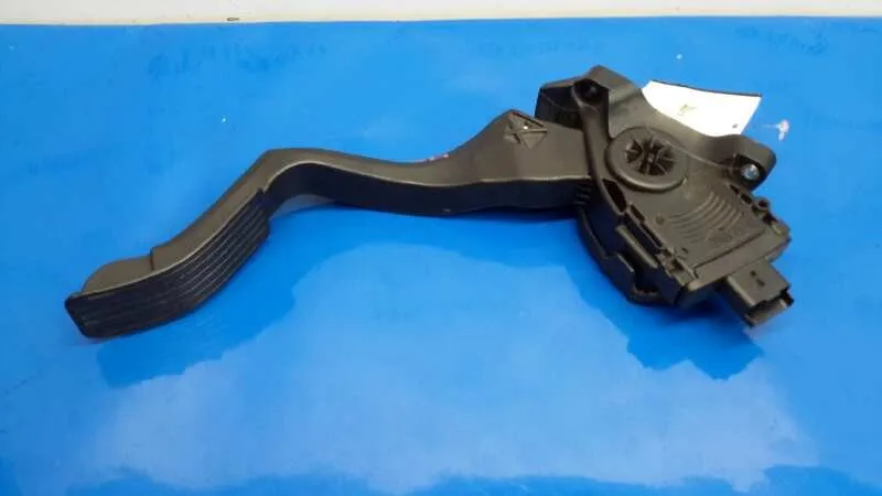 Potenciometro Pedal para Peugeot 207