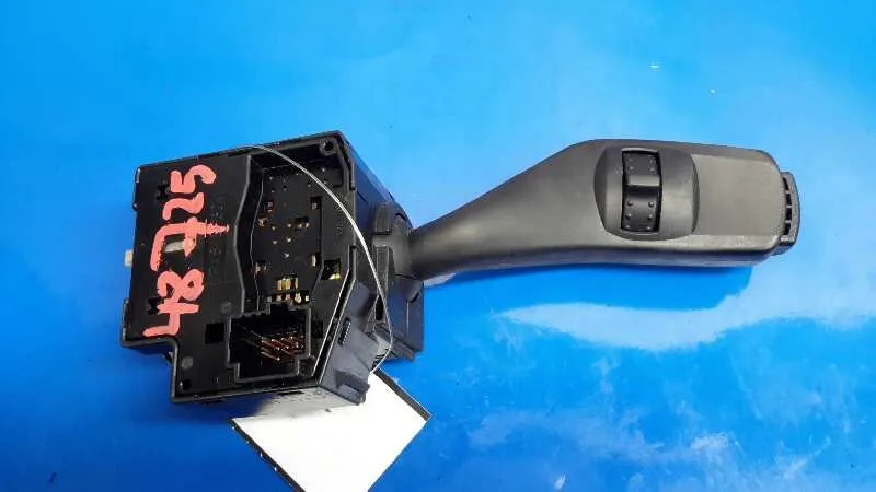 Mando Intermitentes para Ford Focus Berlina (Cap)