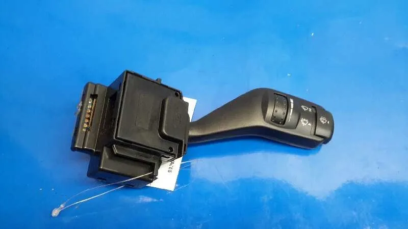 Mando Limpia para Ford Focus Berlina (Cap)