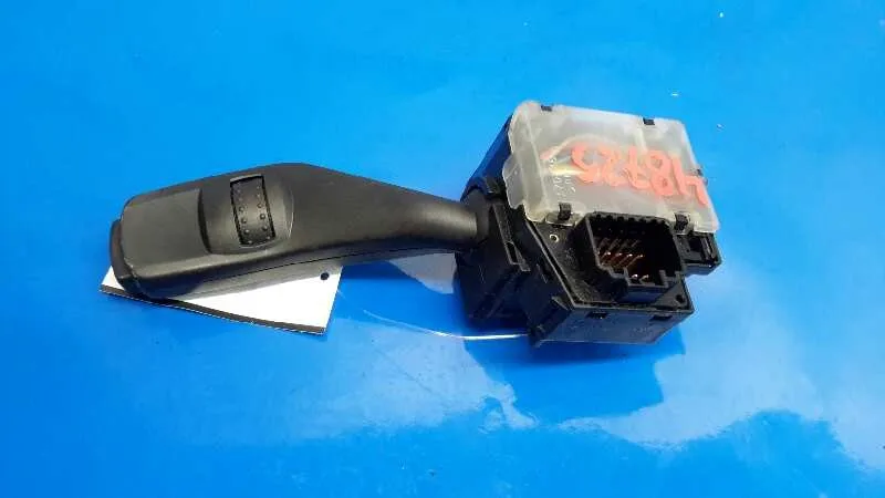 Mando Limpia para Ford Focus Berlina (Cap)