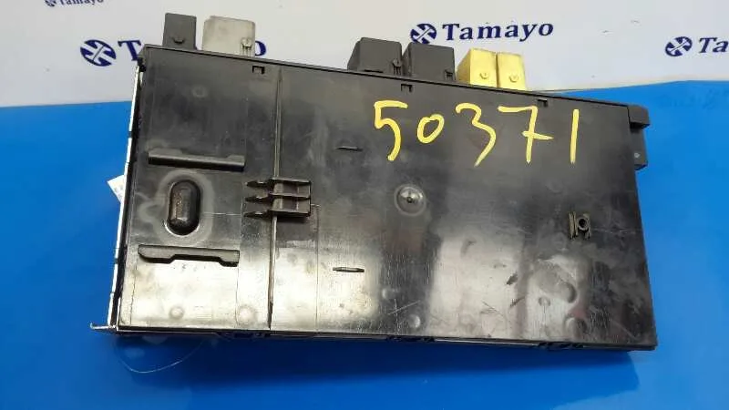 Caja Reles / Fusibles para Mercedes-Benz Clase C (W203) Berlina
