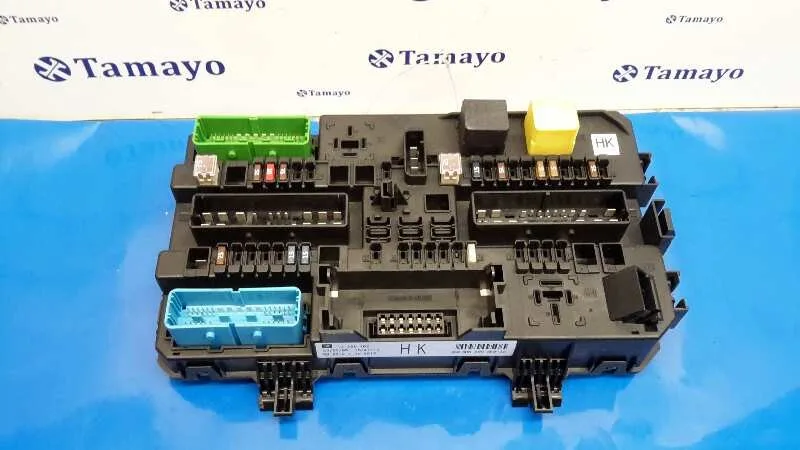 Caja Reles / Fusibles para Opel Astra H Ber.