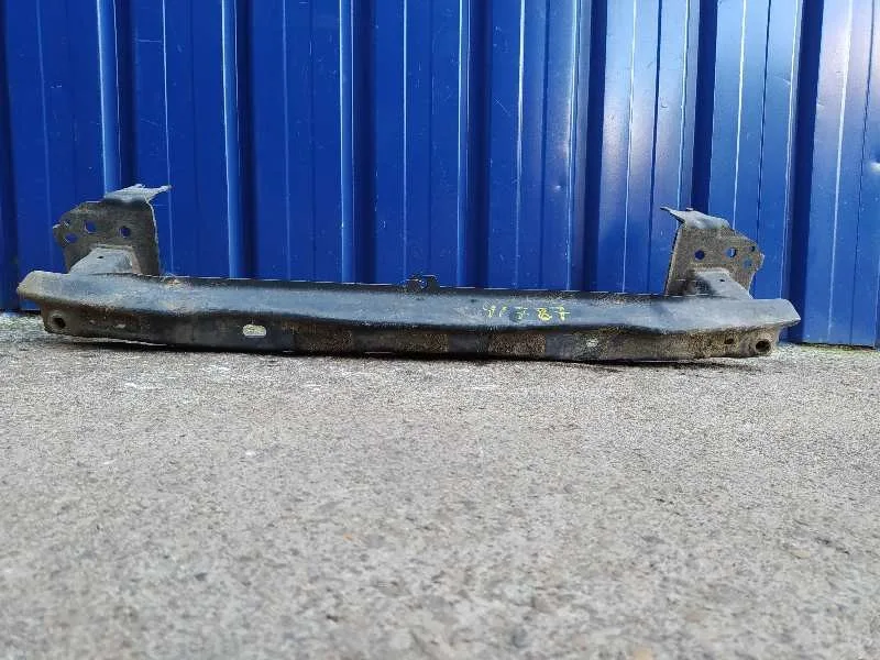 Refuerzo Paragolpes Delantero para Volkswagen Touareg (7La)