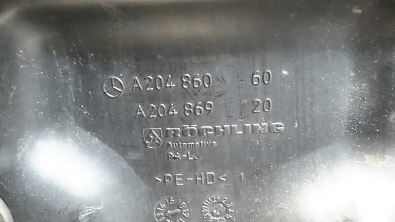 Deposito Limpia para Mercedes-Benz Clase C (W204) Berlina