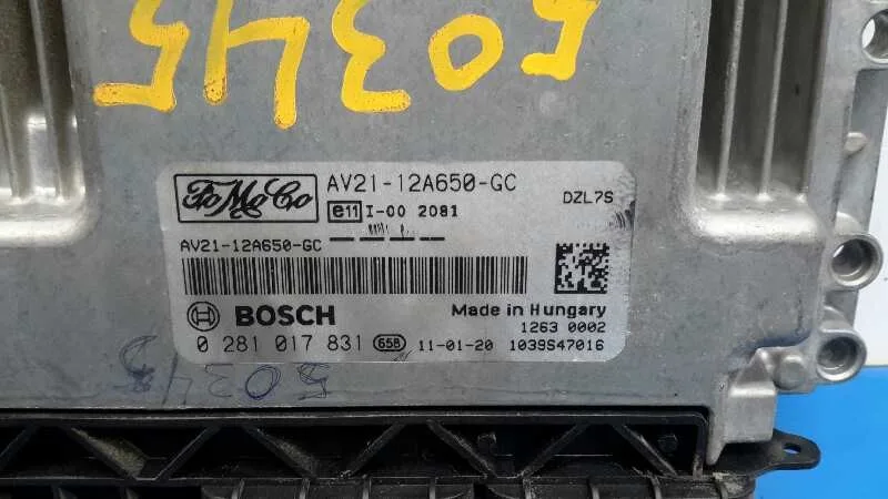 Centralita Motor Uce para Ford Fiesta (Cb1)