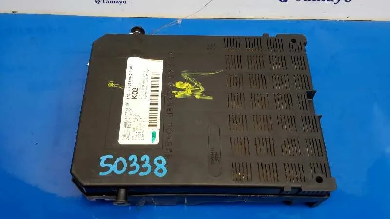 Caja Reles / Fusibles para Peugeot 307 (S1)